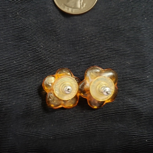 Flower earrings - Picture 4 of 4